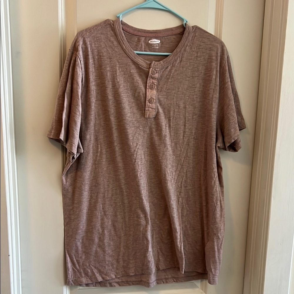 Men's Old Navy Henley Shirt